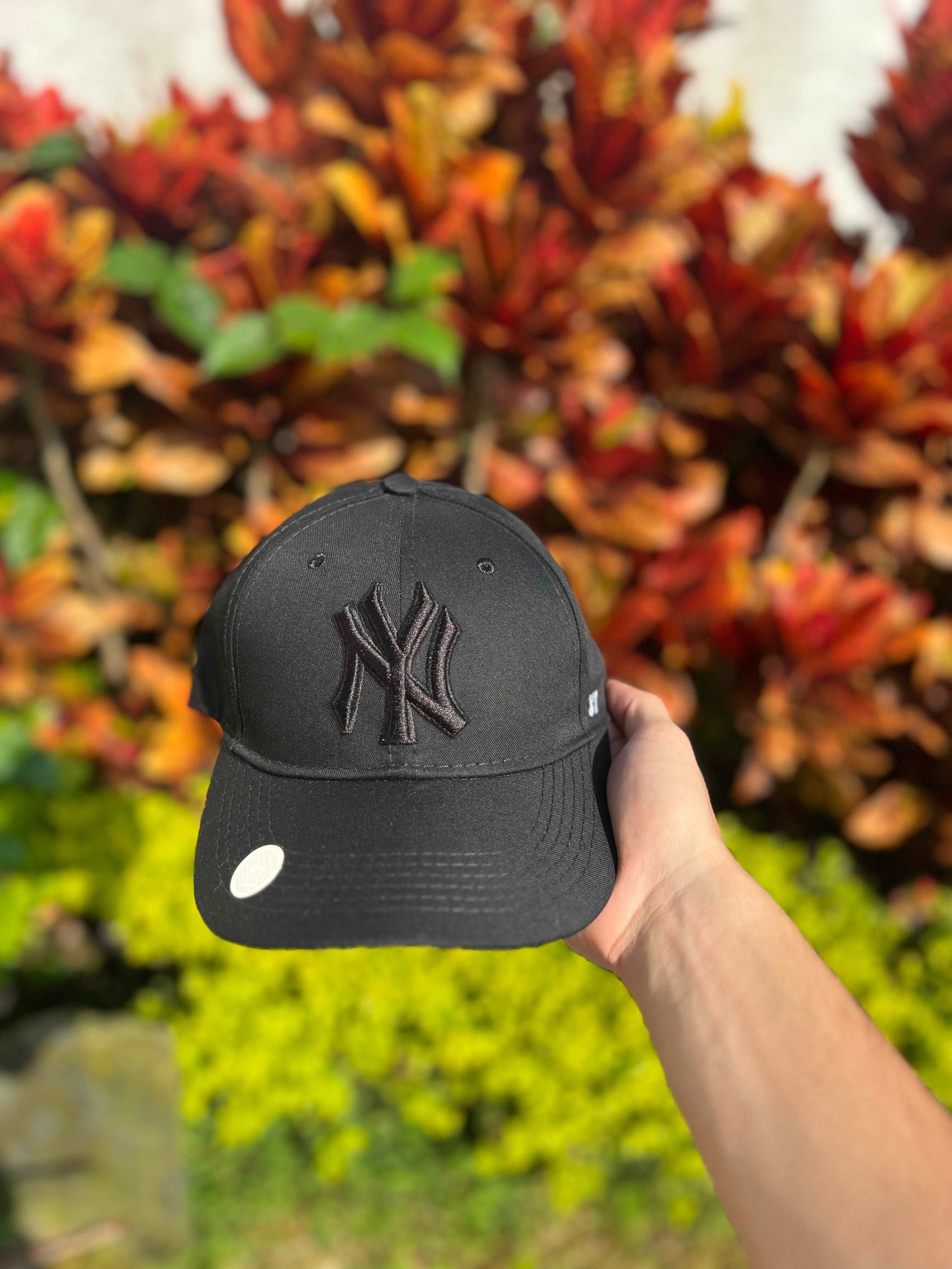 Gorra NY New York NEGRO/NEGRO - Relieken Club